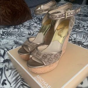 New Michael kors heels